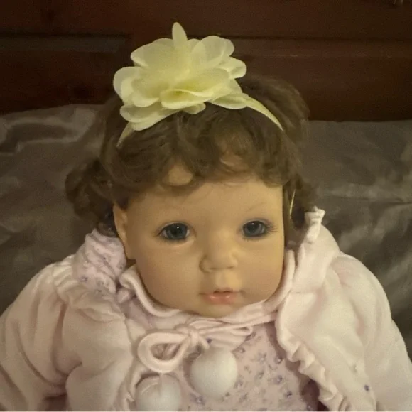 Adora doll - Picture 14 of 15